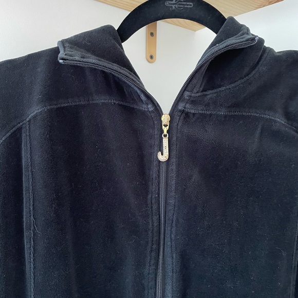 juicy couture black velour zip up hoodie - Picture 3 of 3